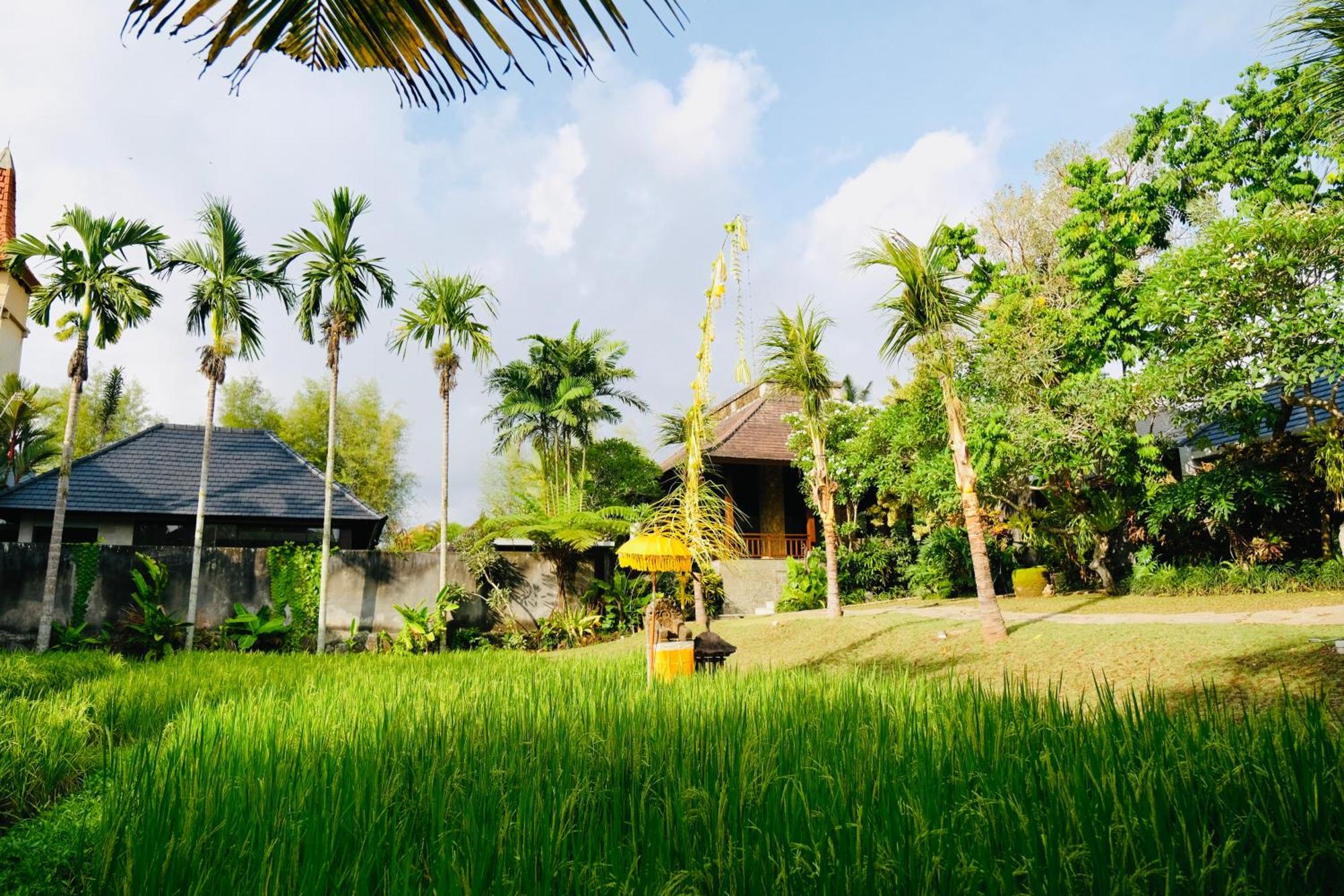 Wana Karsa The Villas Ubud Exterior photo